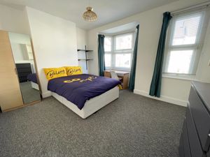 Photo 21- click for photo gallery